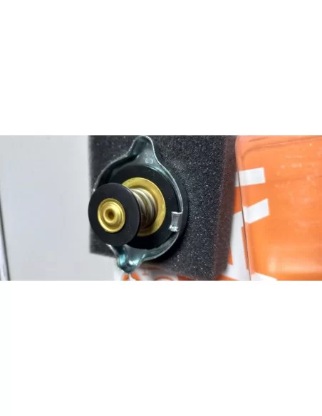 Twin Air 177901: Універсальна Кришка Радіатора для KTM та Husqvarna Twin Air 177901: Універсальна Кришка Радіатора для KTM та Husqvarna